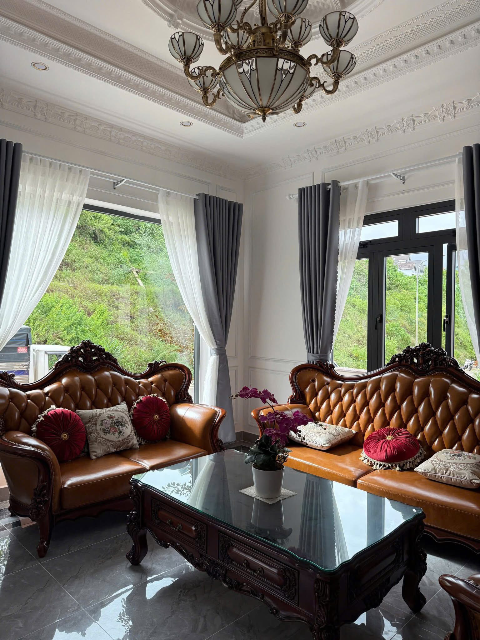 Bán Gấp Biệt Thự Đà Lạt - Đẹp Mới Xây View Thoáng KQH An Sơn Giá 26.8 Tỷ 2