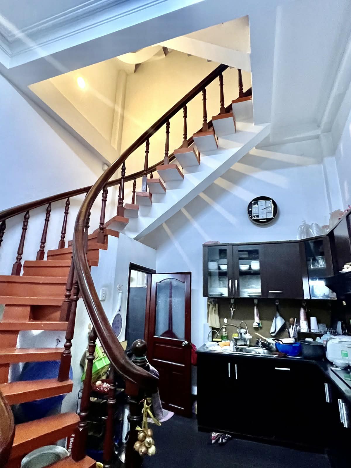 Cần bán  nhà hẻm đường Lê Thánh Tôn, Phường Bến Nghé,  Giá 15 TỶ 3