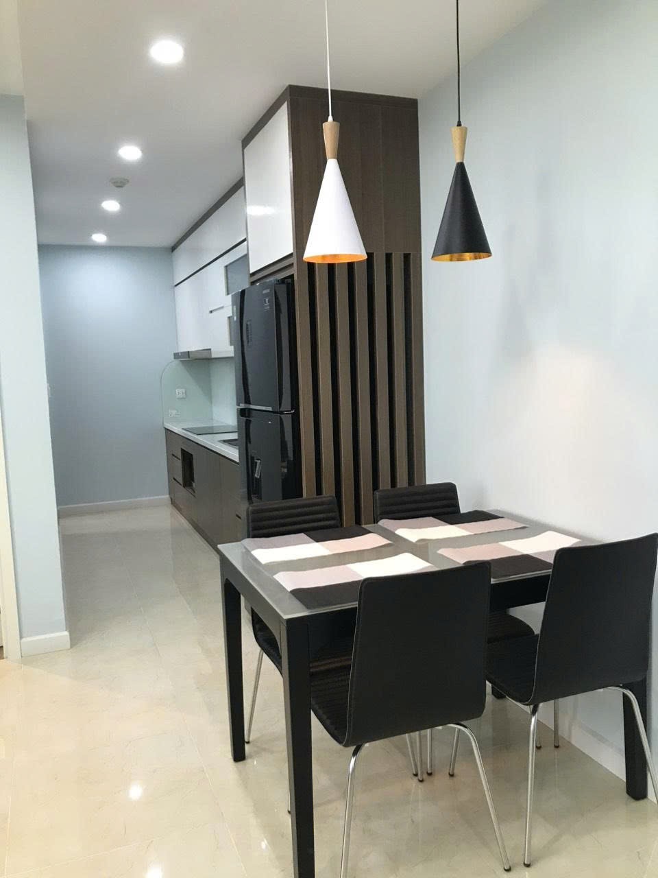 Cần bán VINHOMES D'CAPITALE căn 2 ngủ view hồ giá 9.5 tỷ 6