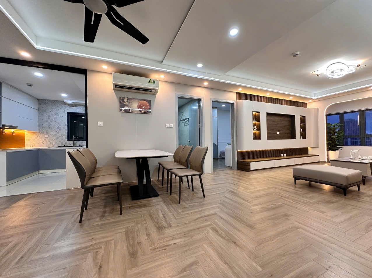 Bán căn hộ Mulberry Lane 3PN, dt cực rộng 122m2, chỉ 9.3x tỷ 3