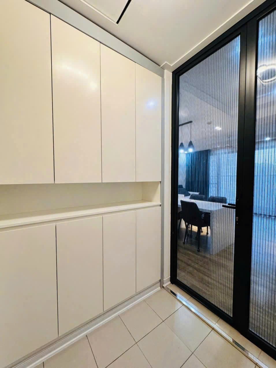 Cần bán Căn hộ chung cư dự án Vinhomes D'Capitale, Diện tích 98m², Giá 13 Tỷ 8