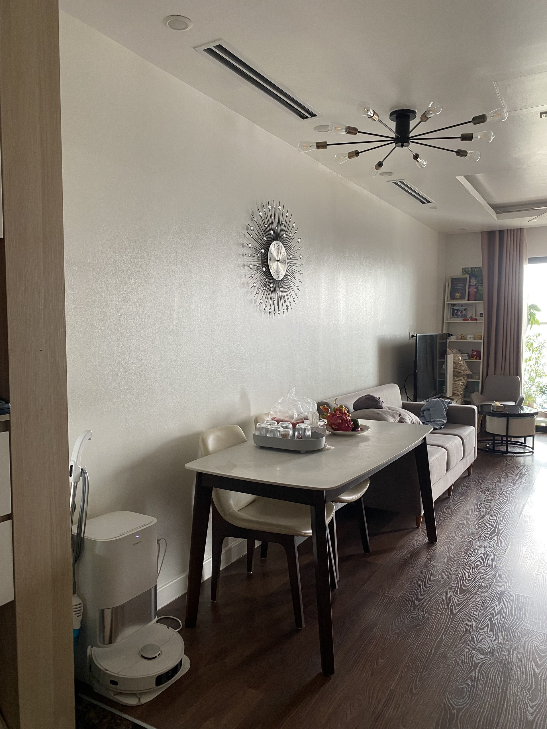 Bán căn hộ 2 ngủ Imperia Garden dt 74m2, full đồ, giá 8.x tỷ 4