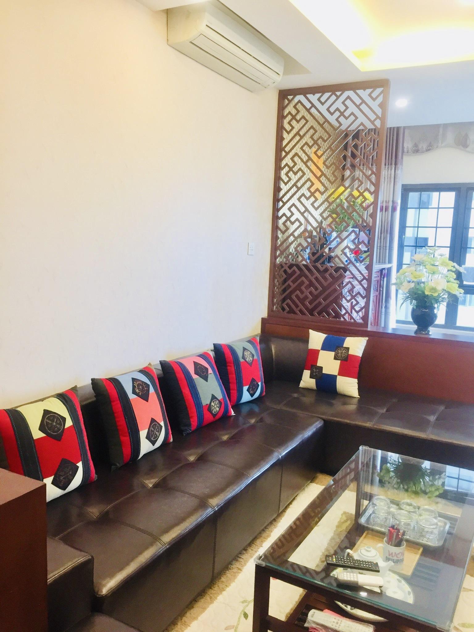 Cần bán căn hộ Mulberry Lane 3 ngủ dt 114m2 full đồ giá 8.x tỷ