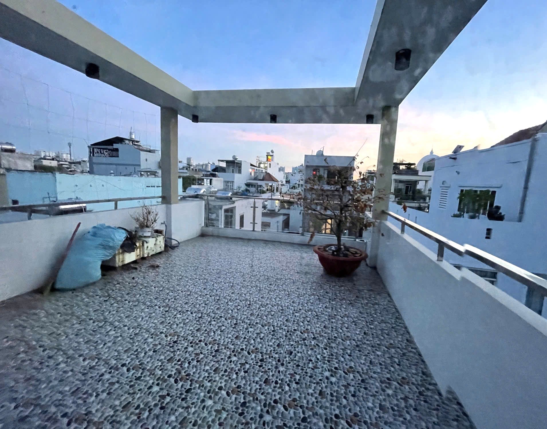 NGỘP BANK 64M² 4 Tầng/4PN HẺM XE HƠI Quang Trung Gò Vấp Giả Chỉ 7.x Tỷ TL! 5