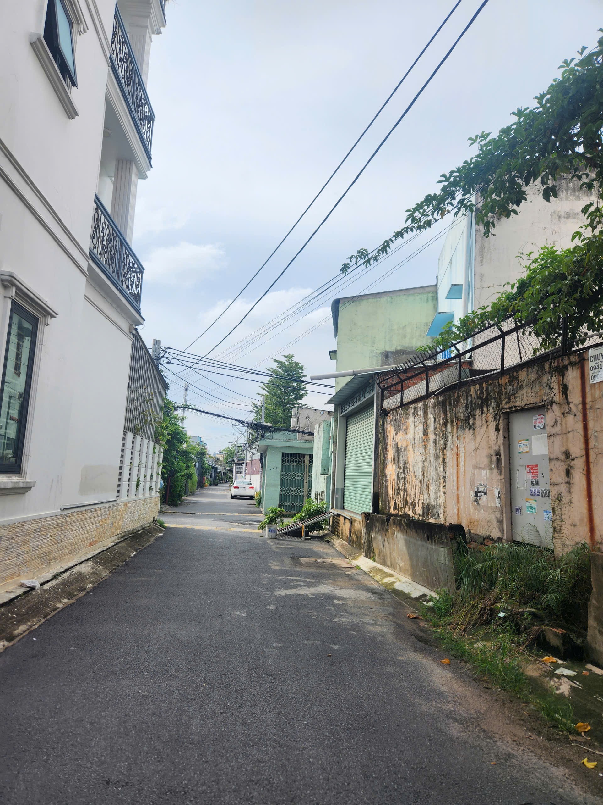 BÁN NHÀ ĐỐI DIỆN VẠN PHÚC - 80M2 - HẺM XE HƠI - NHỈNH 5 TỶ - DÒNG TIỀN GẦN 100TR/NĂM