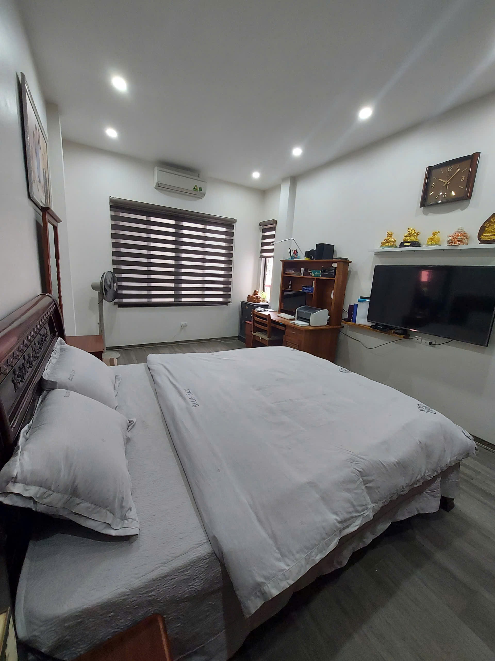 Cho Thuê NHÀ ĐẸP - ĐỦ ĐỒ Bùi Ngọc Dương, Bạch Mai, Hai Bà Trưng 35m x 5T giá 12TR