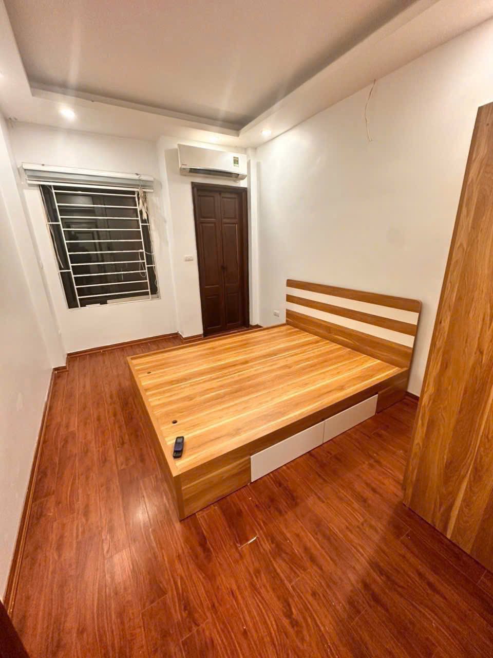 Cho thuê NHÀ ĐẸP ngõ 77 Bùi Xương Trạch - Thanh Xuân 40m x 4T giá 15 triệu 3