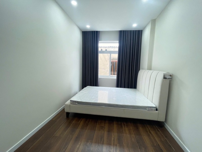 Bán nhà đường số 8, Phường  Linh Trung, Thủ Đức, TP HCM. DT 70m2, 3 tầng, 3PN, SH, 6.5 tỷ. 5