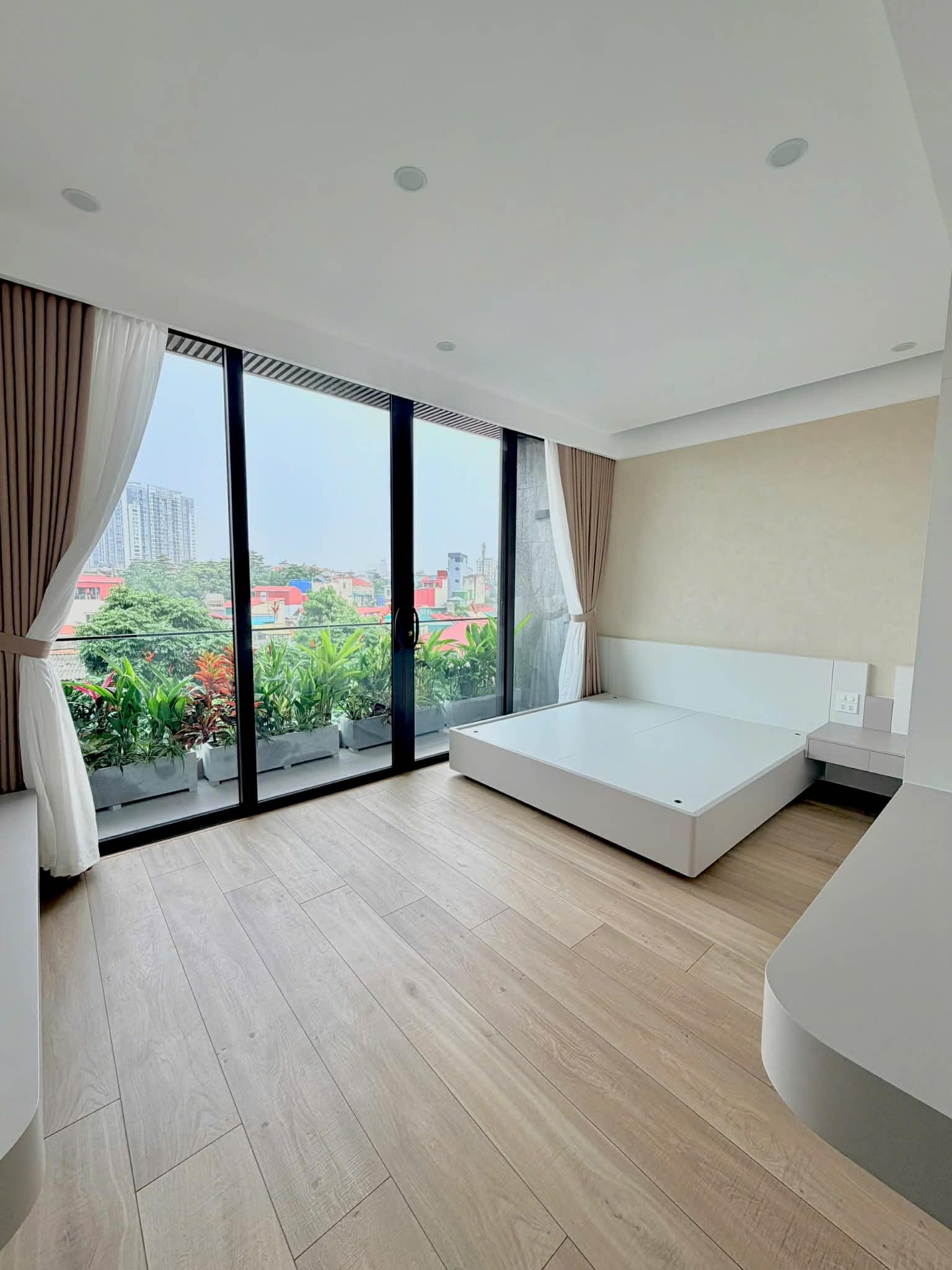 Liền kề HimLam- Lý Sơn, 76m x 6 tầng, thang máy, kinh doanh, full nội thất 5