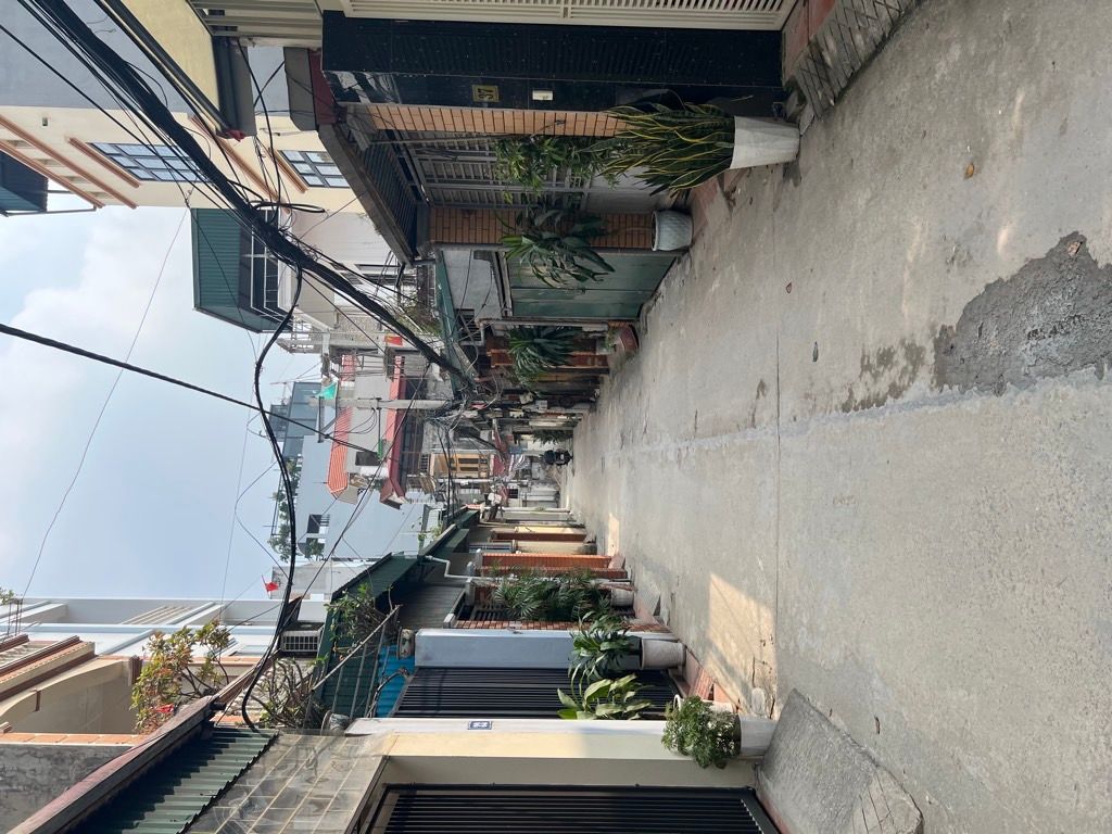 Siêu hiếm ! Bán đất Ngọc Thuỵ trong đê 60m oto thông, gara, kinh doanh nhỏ chỉ hơn 9 tỷ. 2