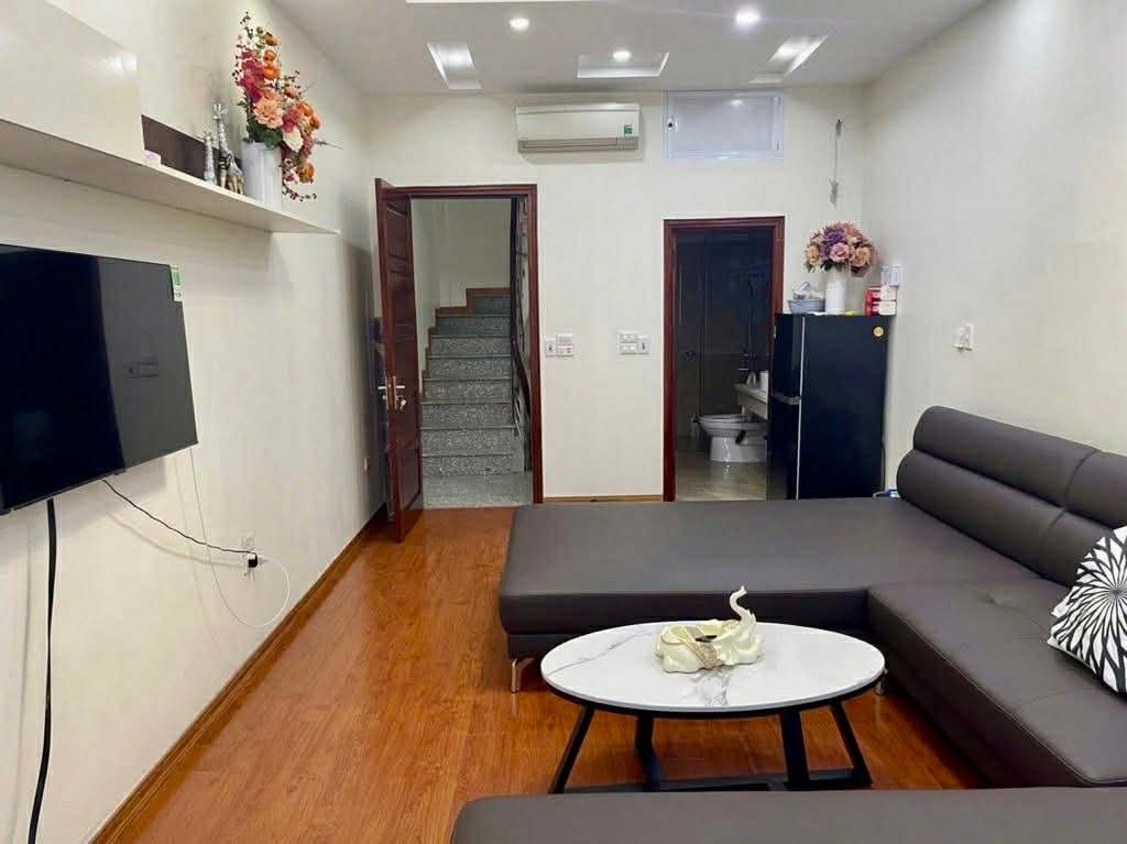 bán nhà Ngọc Thuỵ, ngõ thông, ôtô đỗ cửa, chỉ 11.5 tỷ 2