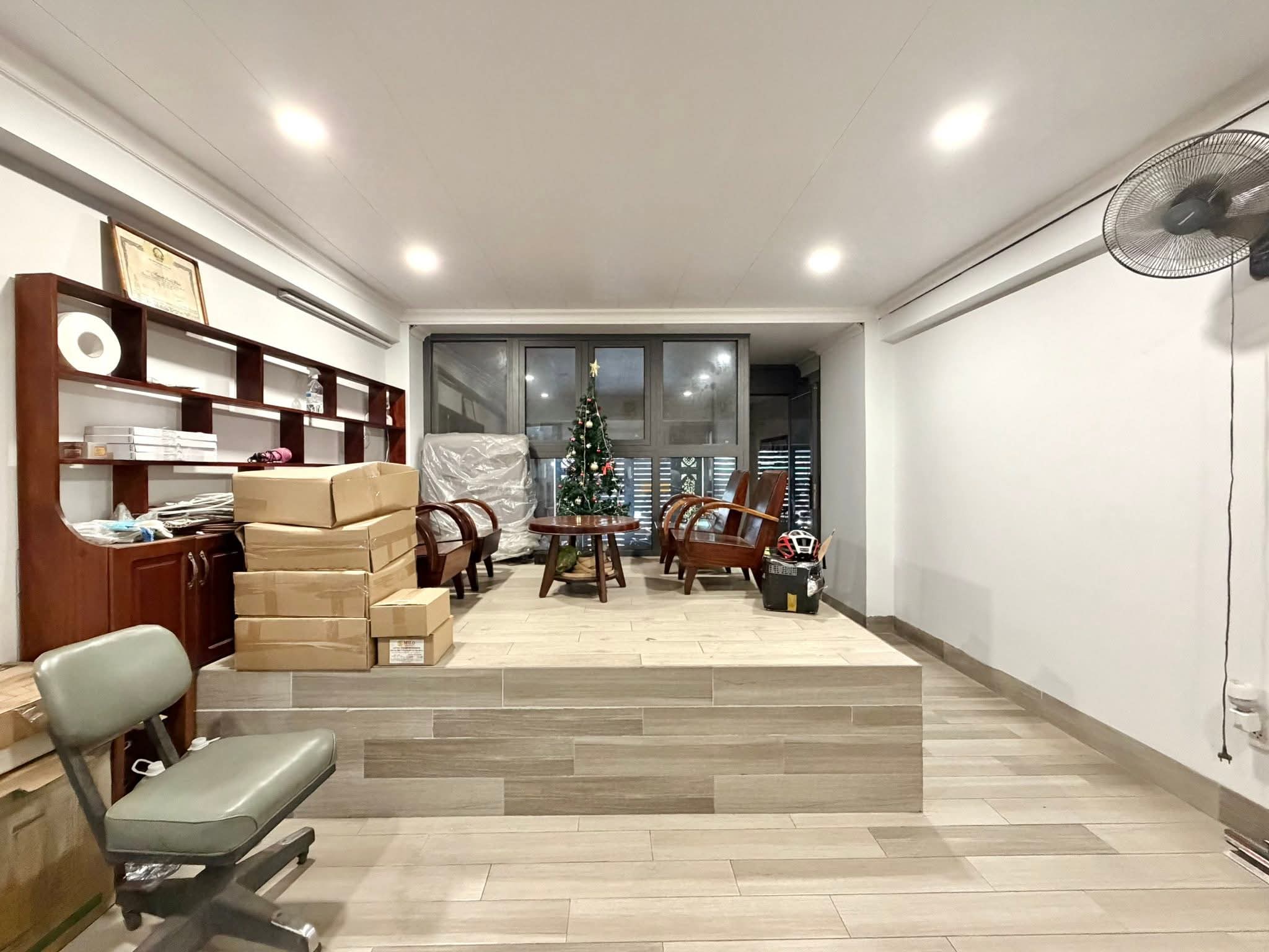 TOÀ CHDV 34 PHÒNG - 9 TẦNG CÓ HẦM + THANG MÁY - 152m2 NỞ HẬU - DÒNG TIỀN 8%/NĂM 6