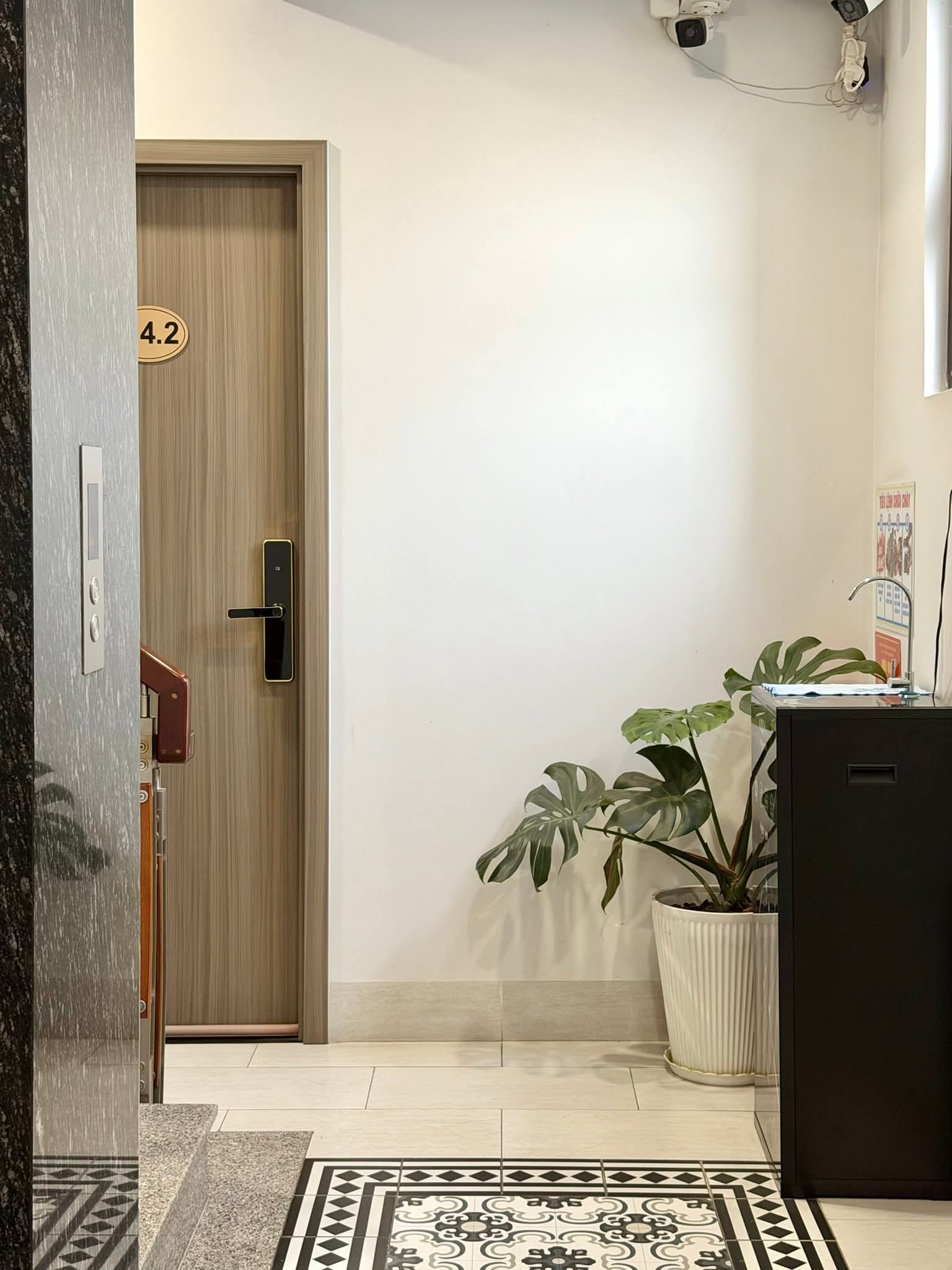 TOÀ CHDV 34 PHÒNG - 9 TẦNG CÓ HẦM + THANG MÁY - 152m2 NỞ HẬU - DÒNG TIỀN 8%/NĂM 15