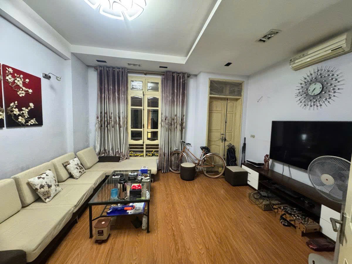 BÁN NHÀ PHỐ KHƯƠNG ĐÌNH – 52M², 5 TẦNG KIÊN CỐ, 8 PHÒNG – NGÕ NÔNG GẦN PHỐ 3