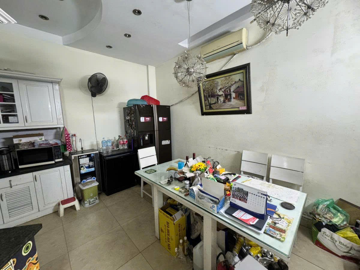 BÁN NHÀ PHỐ KHƯƠNG ĐÌNH – 52M², 5 TẦNG KIÊN CỐ, 8 PHÒNG – NGÕ NÔNG GẦN PHỐ 4