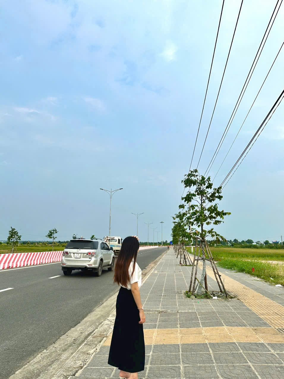 ĐẤT THỔ CƯ MẶT TIỀN TL44B NGAY UBND XÃ LONG ĐIỀN 5