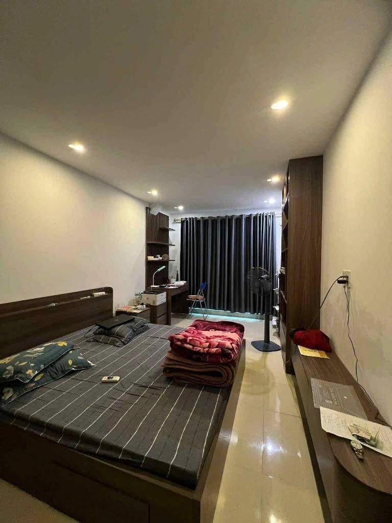 Cần bán Nhà mặt tiền đường Hồng Mai, Phường Quỳnh Lôi, Diện tích 43m², Giá 13.7 Tỷ 4