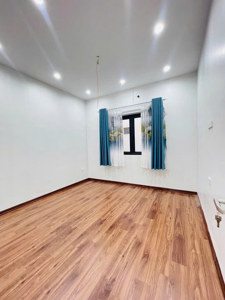 Cần bán Nhà mặt tiền đường Vân Hồ III, Phường Lê Đại Hành, Diện tích 80m², Giá 21.5 Tỷ 2