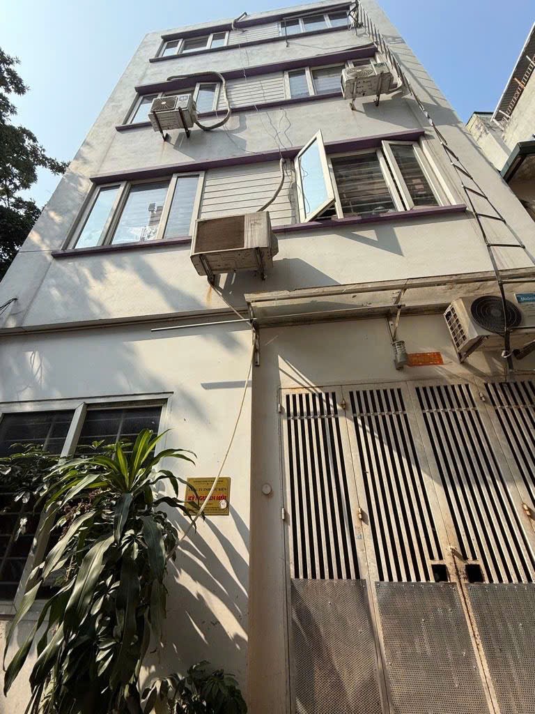 BÁN NHÀ VŨ TÔNG PHAN – GIÁ CHỈ 7,9 TỶDIỆN TÍCH 34M² – 4 TẦNG – SỔ VUÔNG – 50M RA Ô TÔ TRÁNH 2