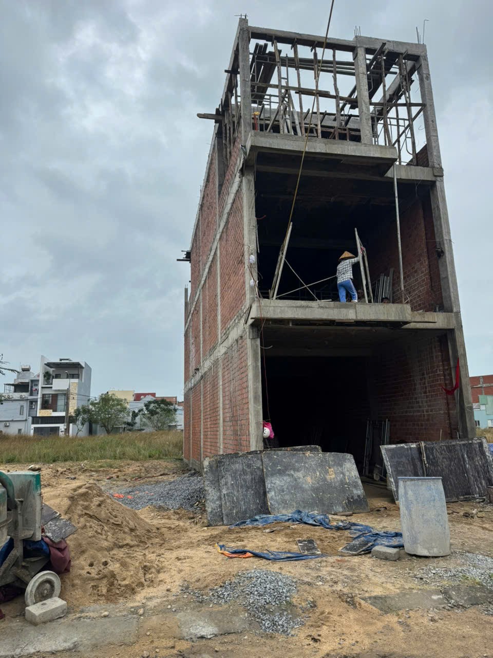 2 lô liền,200m2/9,1 tỷ, Đất đường  Bùi Bỉnh Uyên, Hòa Hải, NHSơn, Đ Nẵng, Sát Biển. 5