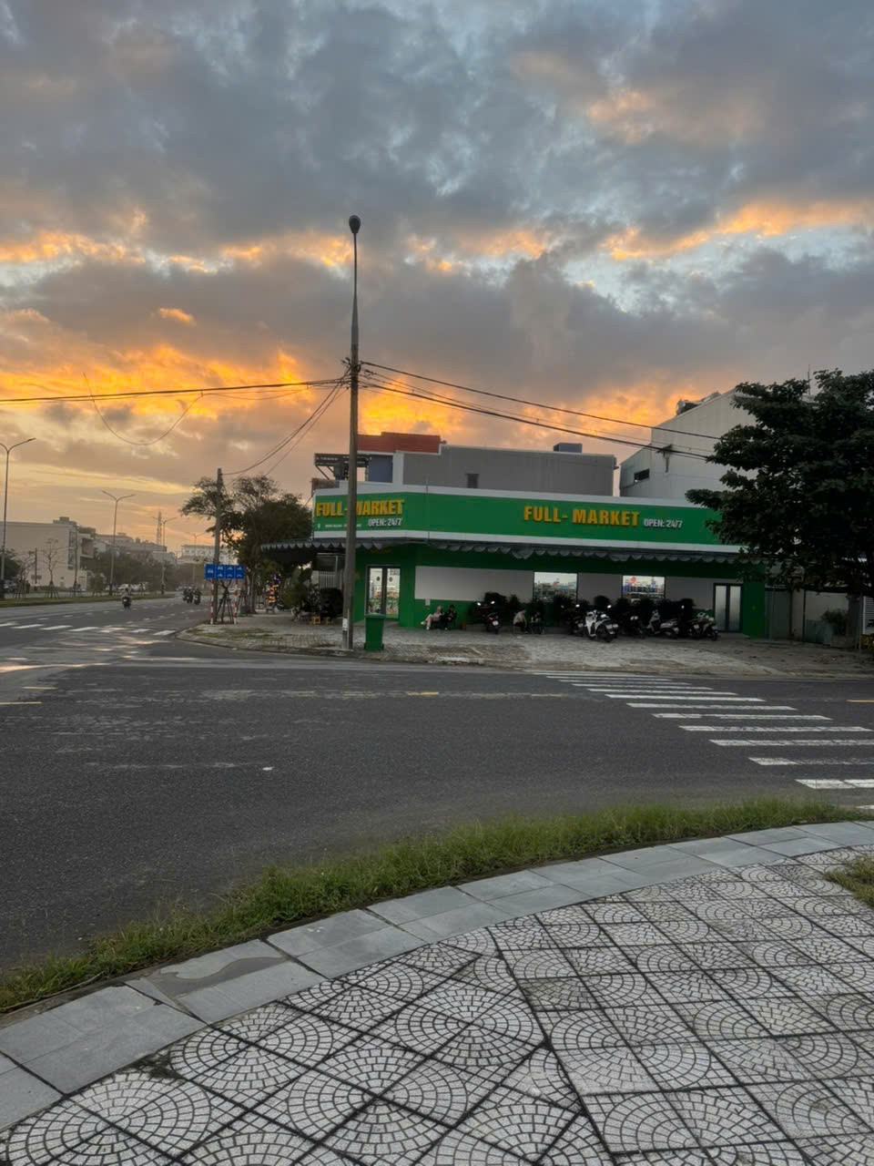 Cần bán Đất đường Minh Mạng, Phường Hòa Quý, Diện tích 669m², Giá 56,8 Tỷ 2