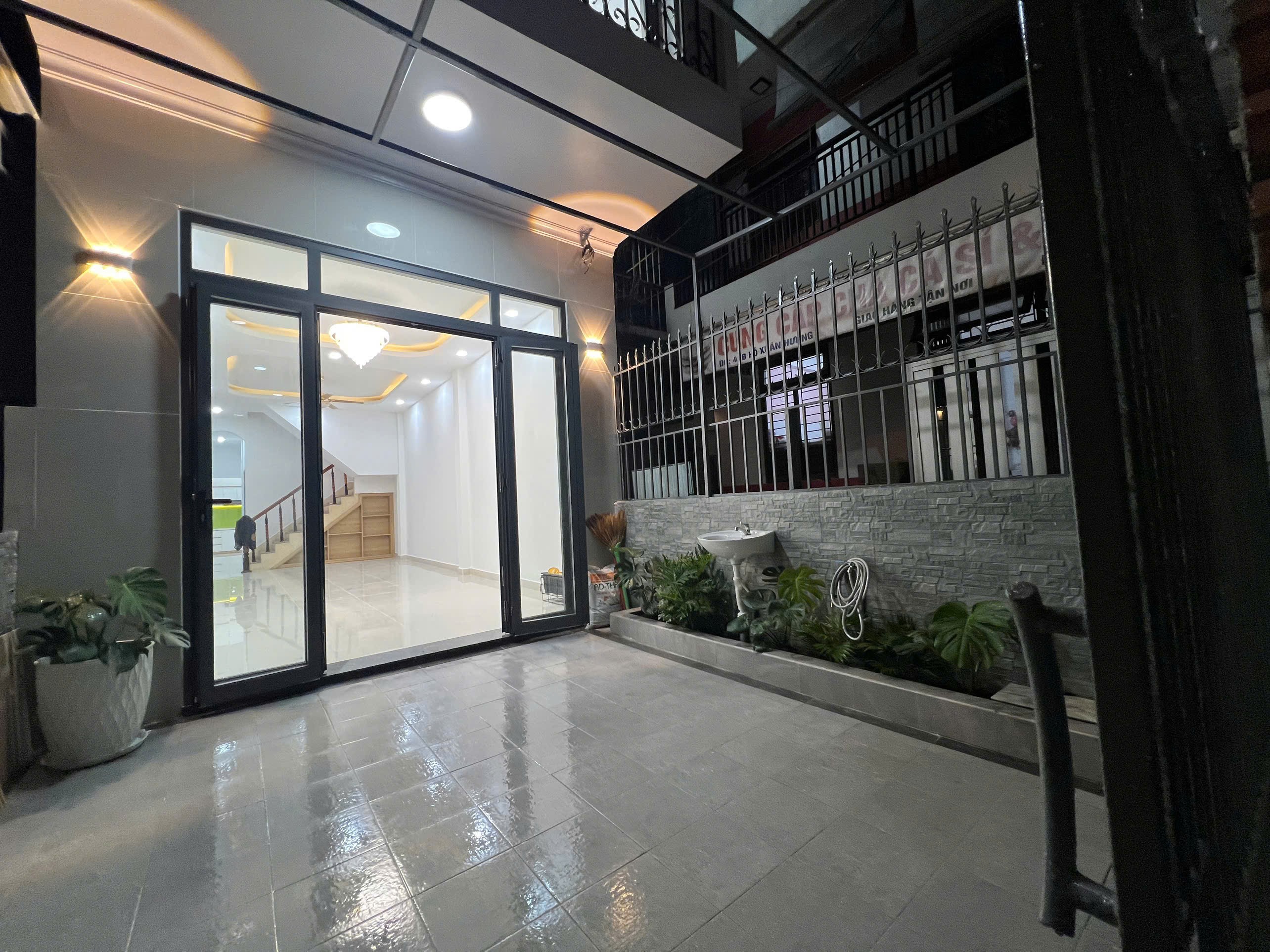 Nhà 5PN Trung Tâm Nha Trang – Đường Hồ Xuân Hương 2