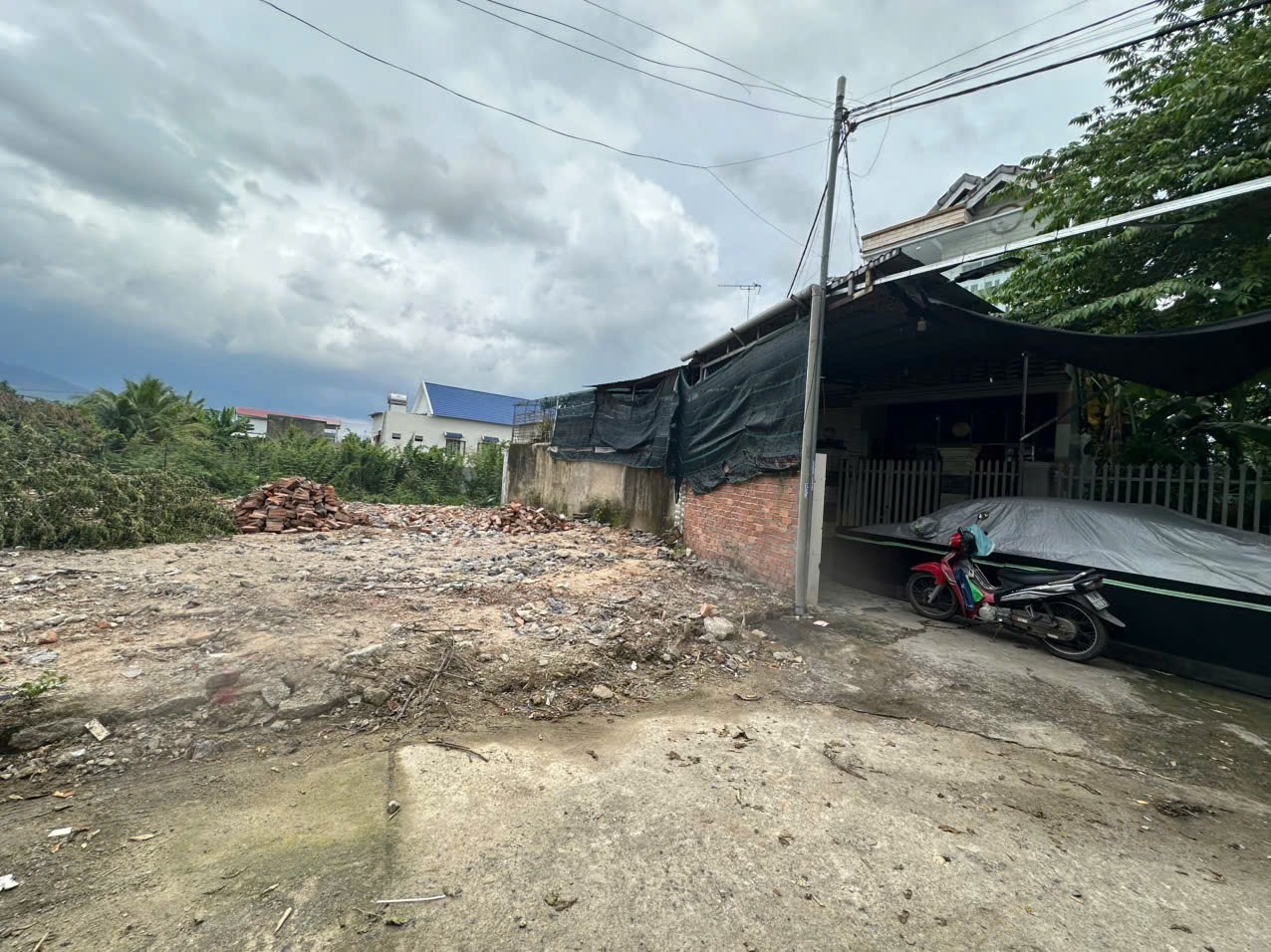 Bán đất Diên Toàn thôn Đông Dinh full thổ cư đường thông ra Quốc Lộ 1A và Nguyễn Trãi 2