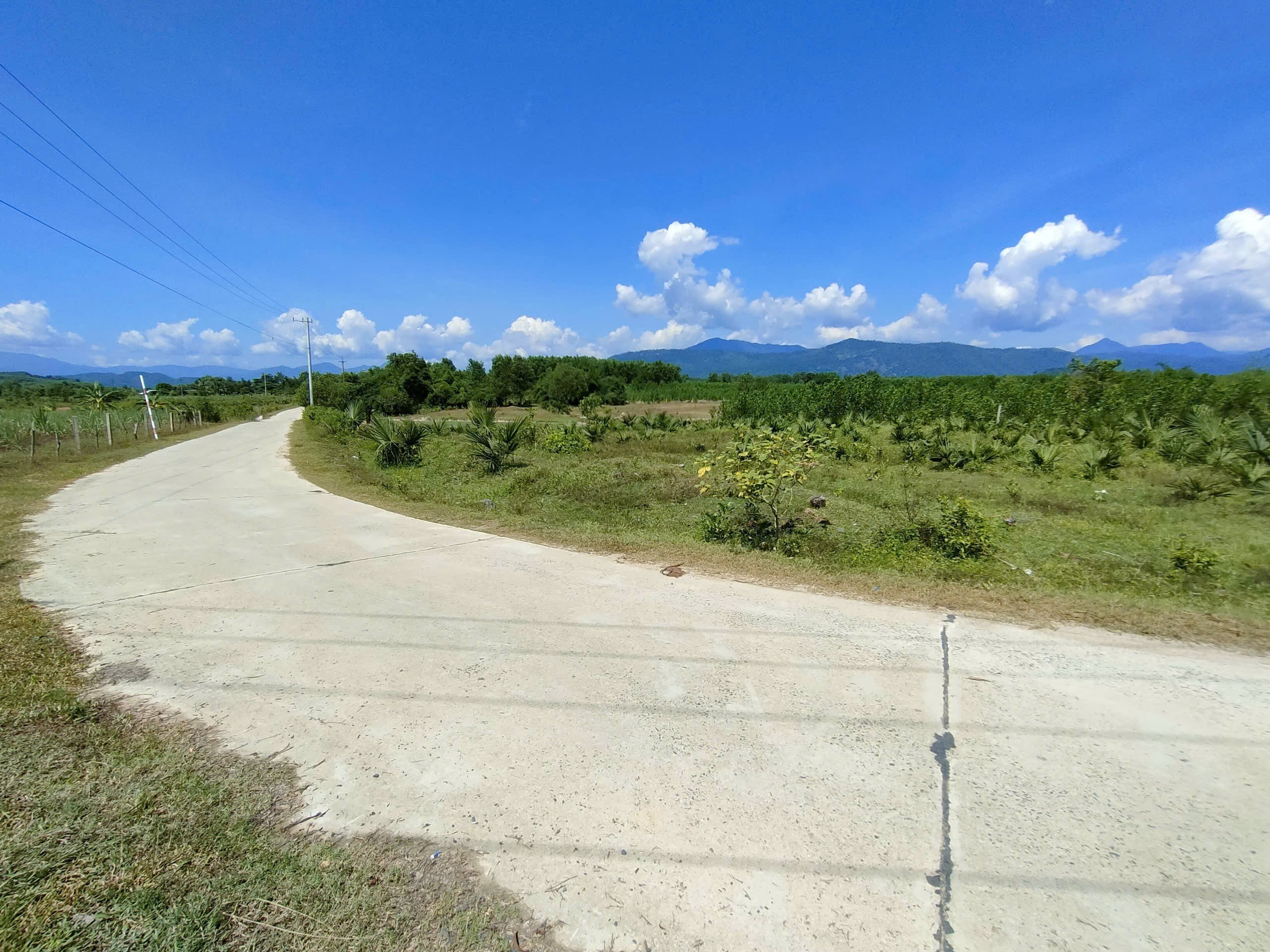 Bán đất Khánh Hiệp full thổ cư mặt đường liên thôn gần suối khoáng nóng Nhân Tâm 3