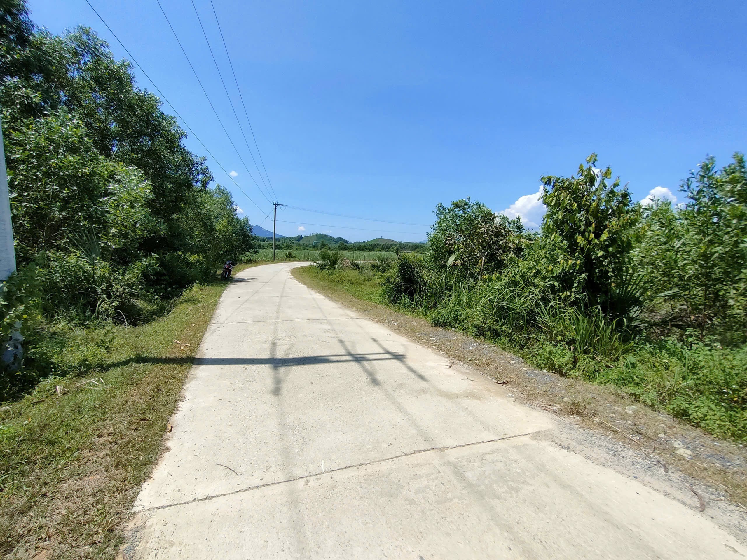 Bán đất Khánh Hiệp full thổ cư mặt đường liên thôn gần suối khoáng nóng Nhân Tâm 4