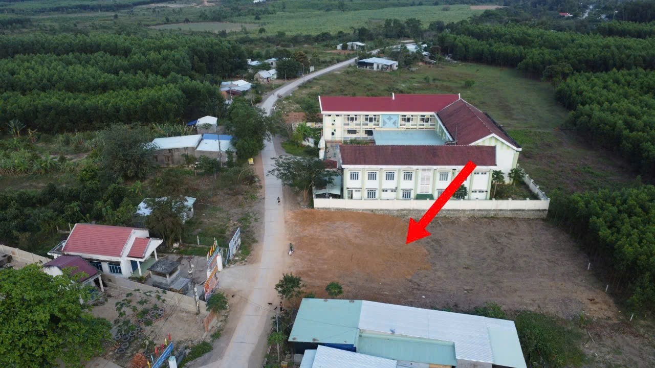 Bán đất Khánh Hiệp thôn Cà Thiêu full thổ cư cạnh trường học - mặt tiền trục đường chính