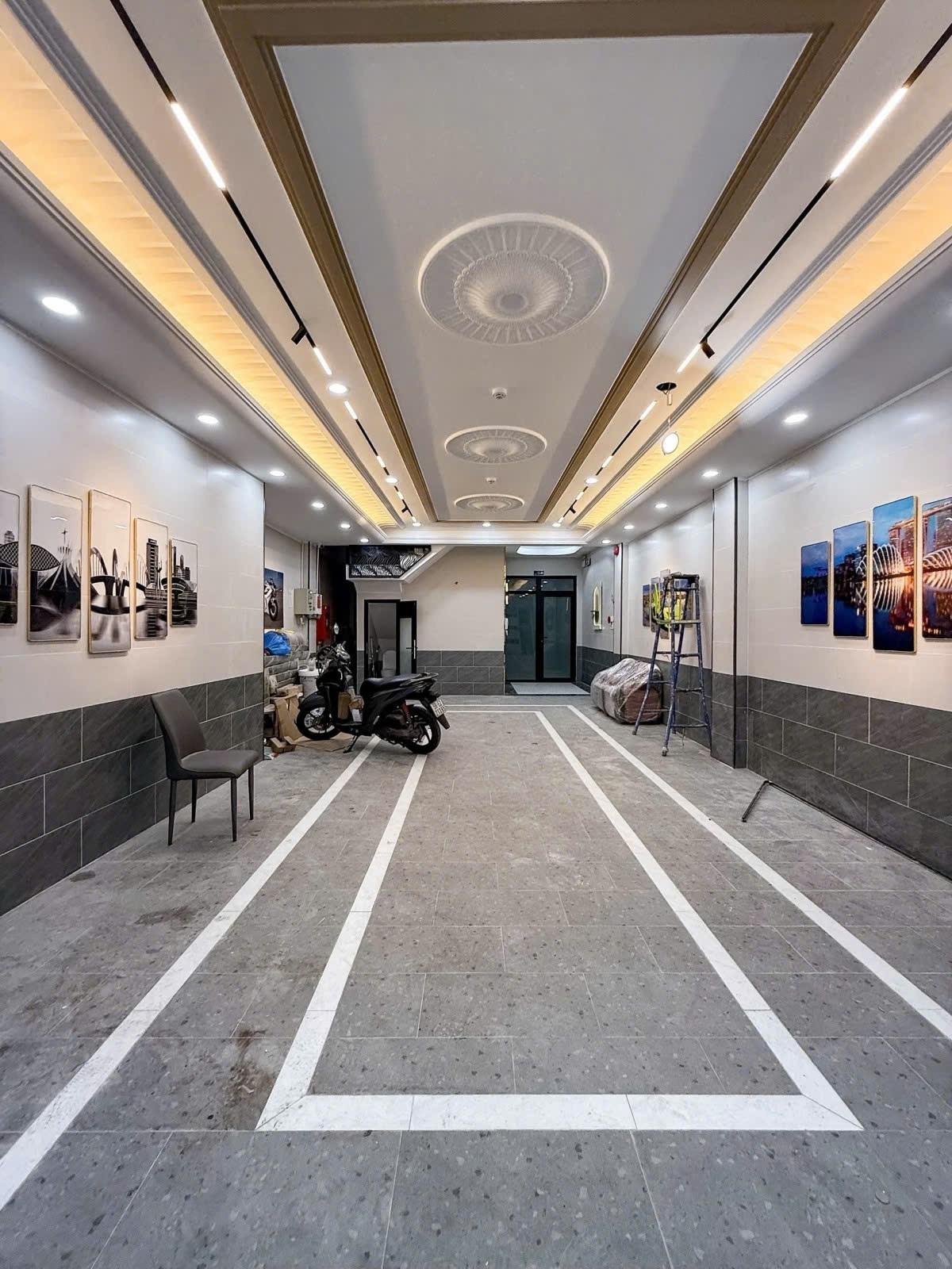 DÒNG TIỀN 1.3 TỶ/NĂM - SIÊU CHDV 12 PHÒNG XÂY MỚI 2025 - THANG MÁY - DUY TÂN PHÚ NHUẬN 6