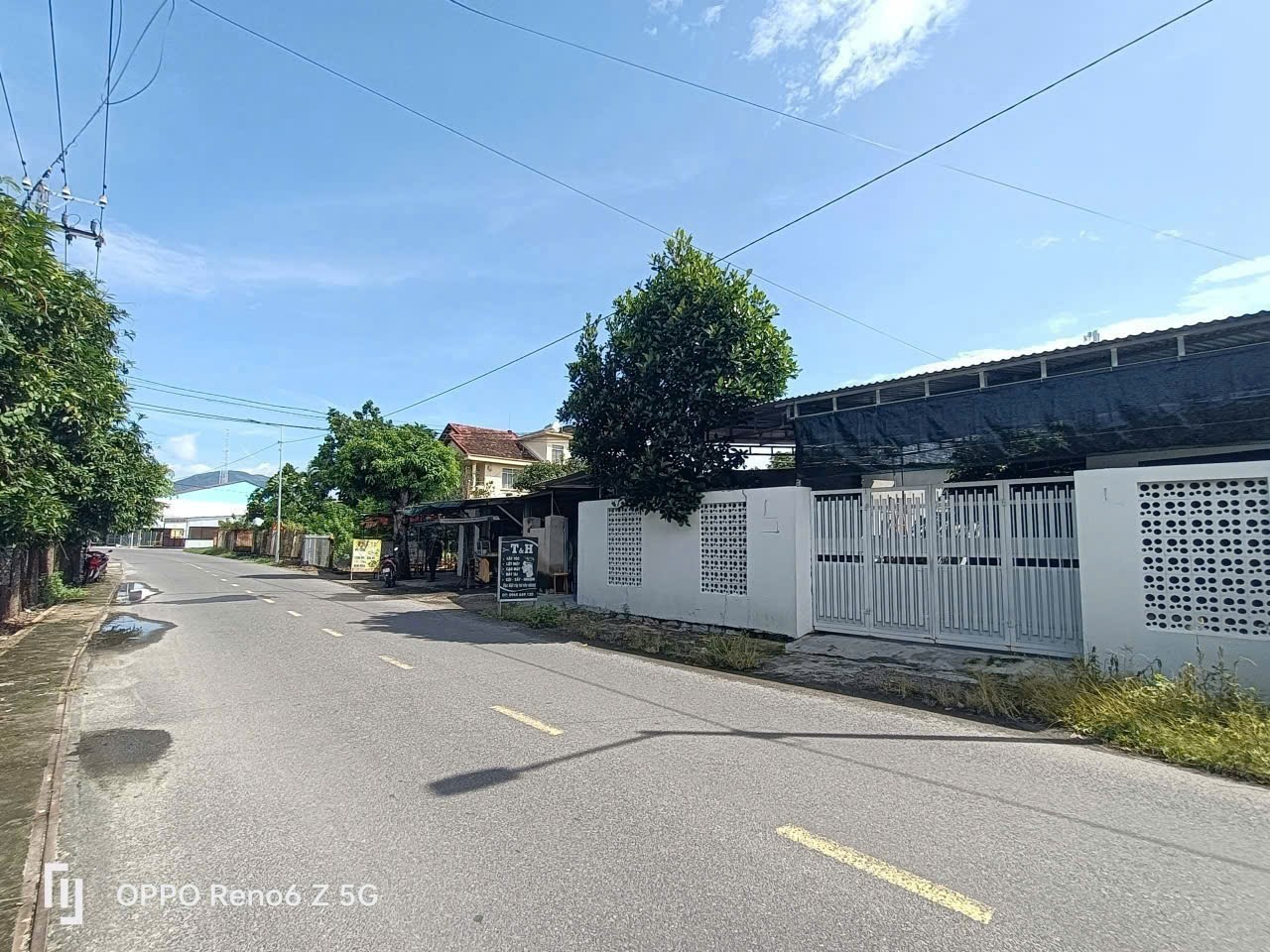 Bán đất Diên An mặt tiền đường Bà Đề gần đại lộ Võ Nguyên Giáp - tặng nhà cấp 4 còn mới 5