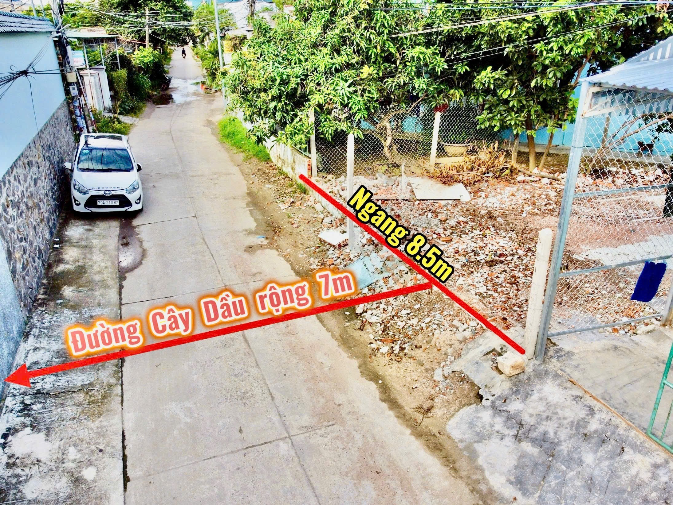 Bán đất Diên An mặt đường Cây Dầu - đường 2 oto tránh nhau gần 23/10