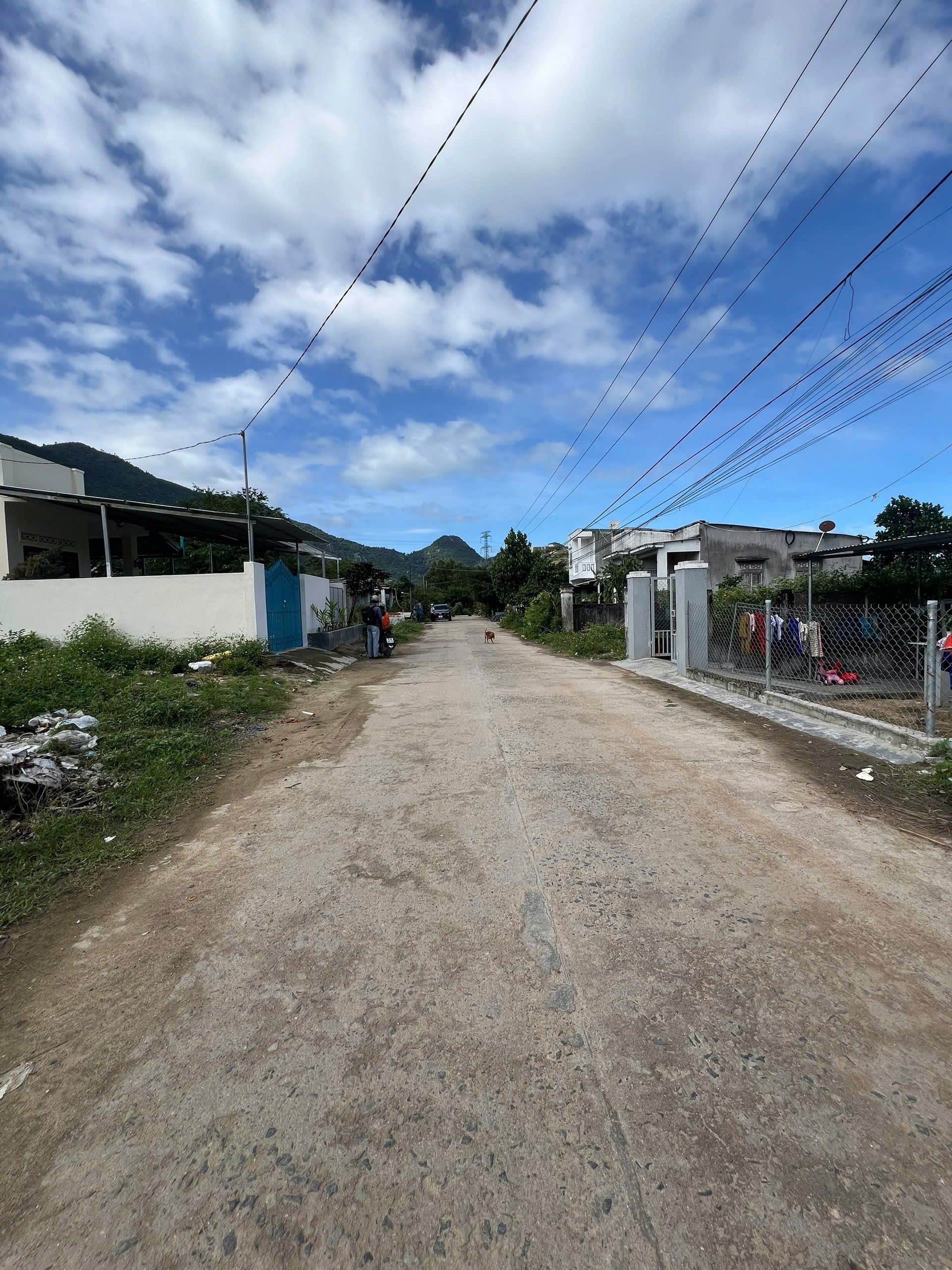 Bán đất Suối Tiên full thổ mặt đường bê tông rộng 10m gần Hương Lộ 39 4