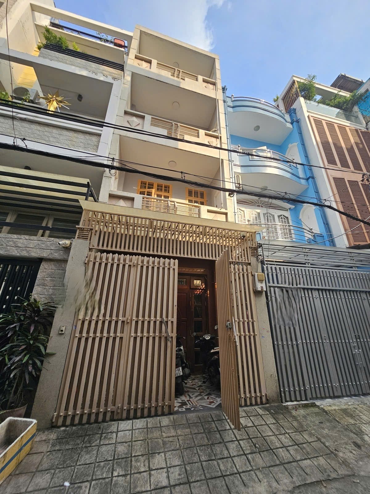 NHÀ HẺM XE TẢI 6M NƠ TRANG LONG - 62.4m2 - 4 TẦNG 4 PN - 11 TỶ 2