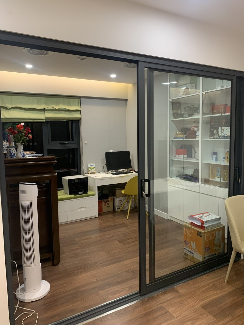 Cần bán căn hộ Imperia Garden dt 80m2, 2N, SHLD, giá hợp ví 3