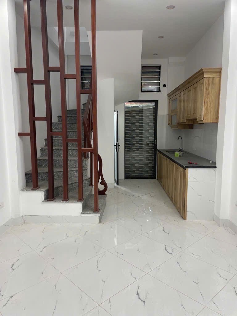 Chú Hòa chuyển ra Xa La bán nhà Mậu Lương gần chợ Mậu Lương 33m2 chỉ 6.19 tỷ.LH 0989626116 3