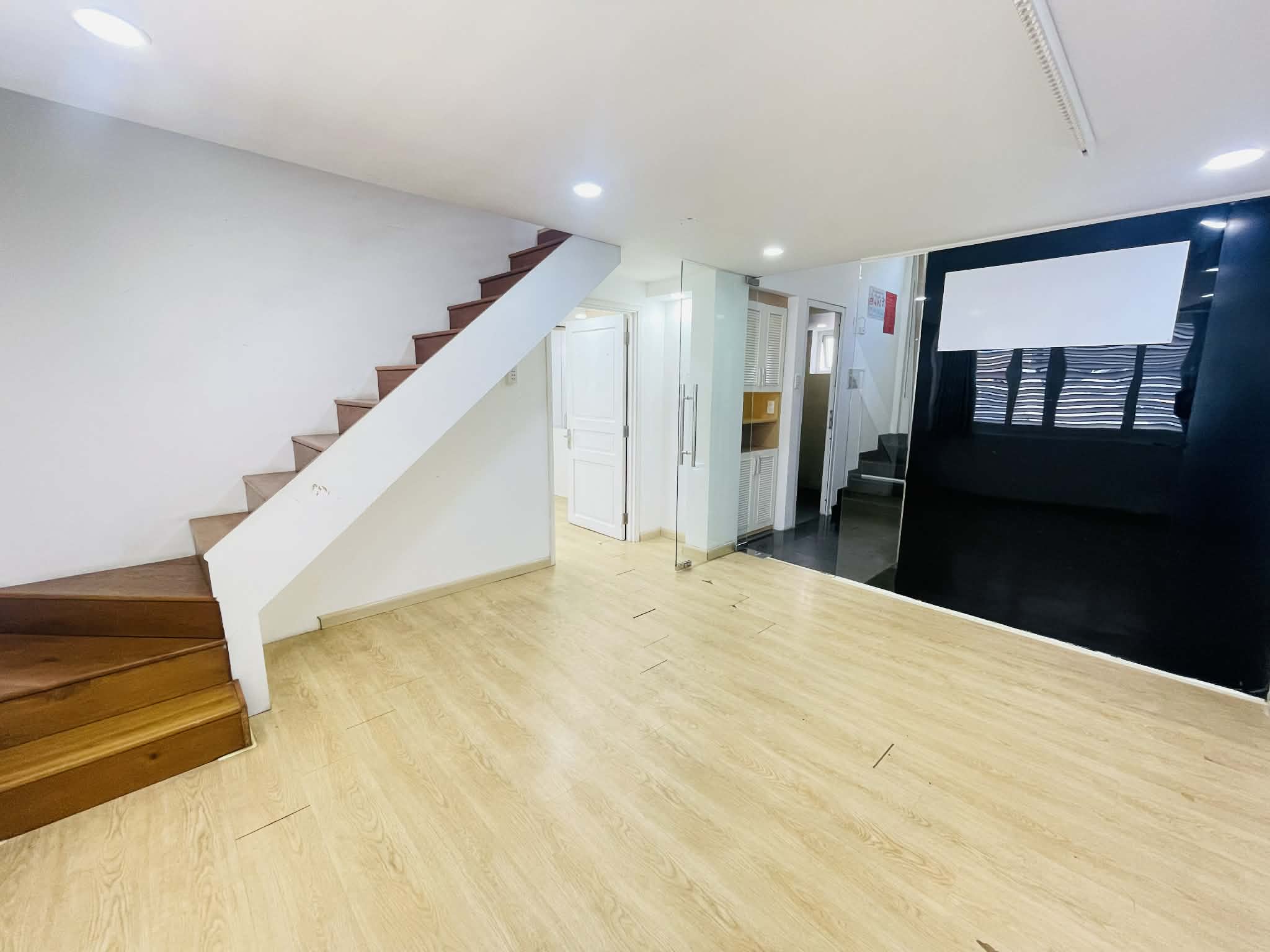 SMART MINI BUILDING 5 TẦNG THANG MÁY 80m2 (8×10) - CẠNH ĐÀI TRUYỀN HÌNH HTV - 45 TỶ 15