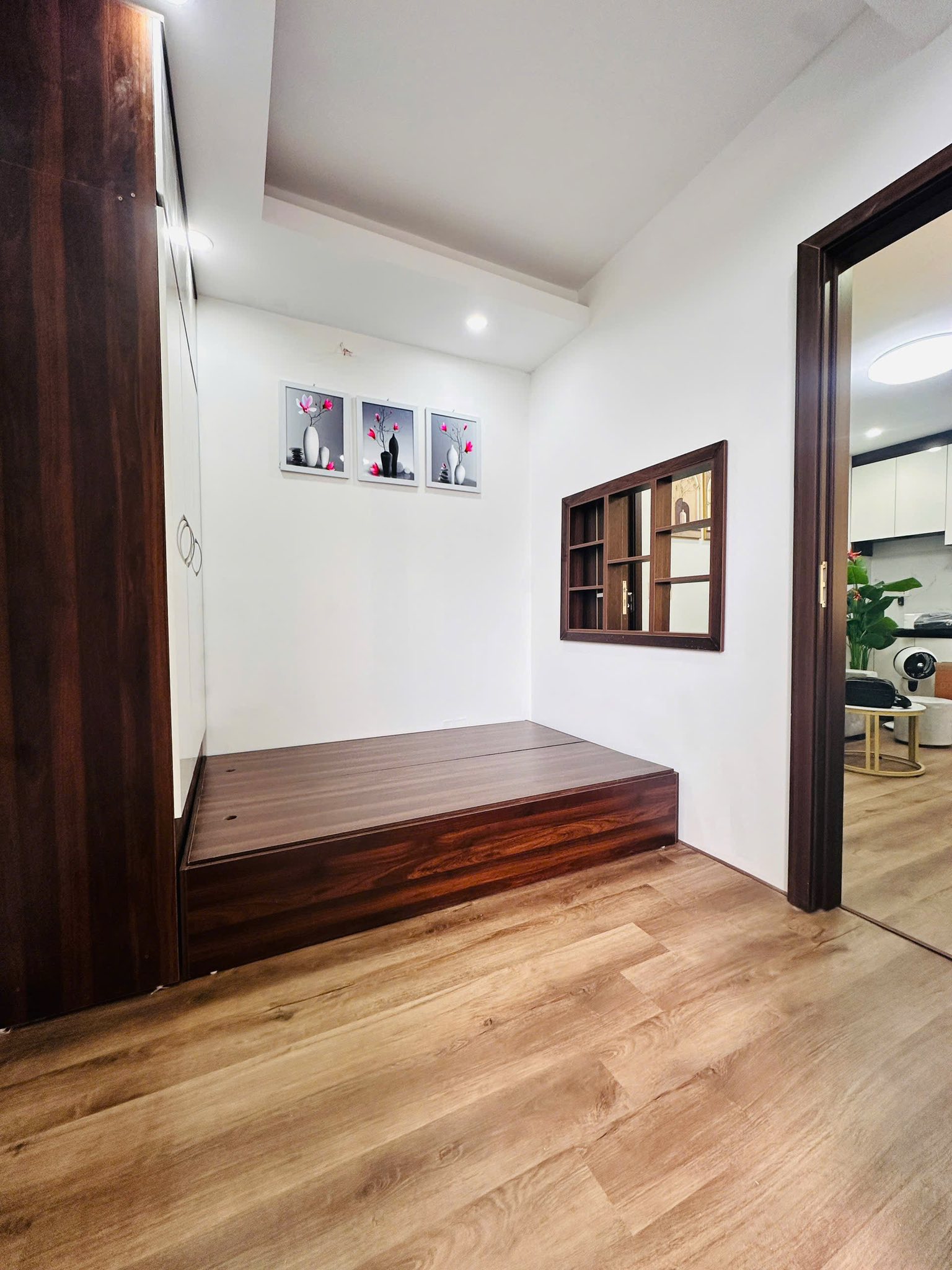 Bán căn hộ CCMN Ngõ Mai Hương, Bạch Mai, Hai Bà Trưng 55m giá 2.8 tỷ, PHÔI RIÊNG 3