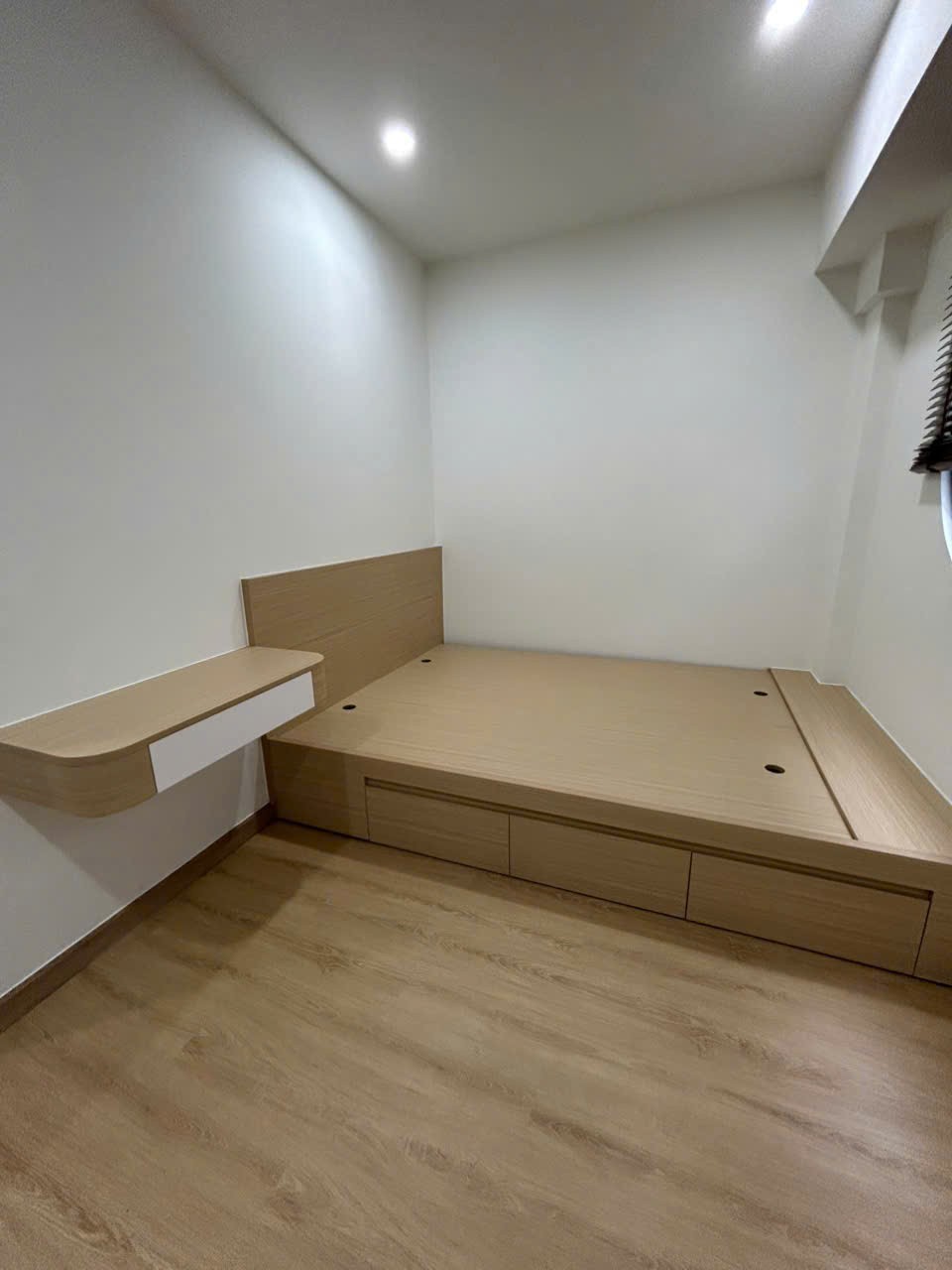 Nhà hẻm thông thoáng Thống Nhất - 1 trệt 1 lầu đúc - Full nội thất - Giá 2.9 tỷ 2