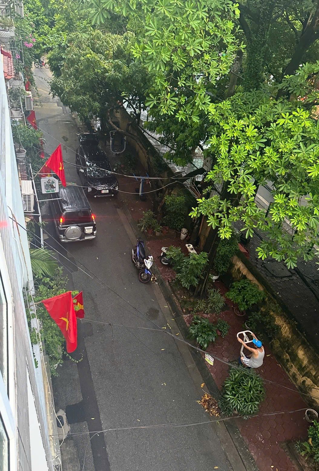 Cho thuê nhà MỚI - Ô TÔ TRÁNH Nguyễn Phong Sắc, Cầu Giấy 46m x 5T giá 22 triệu 5