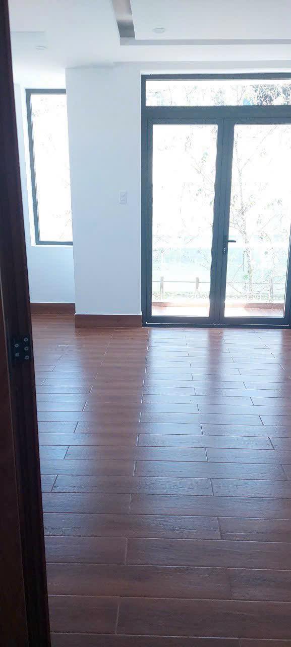 Bán Nhà Sổ Riêng XD – 7 Phòng Ngủ – Gần Chợ Ngô Quyền, Đà Lạt 3