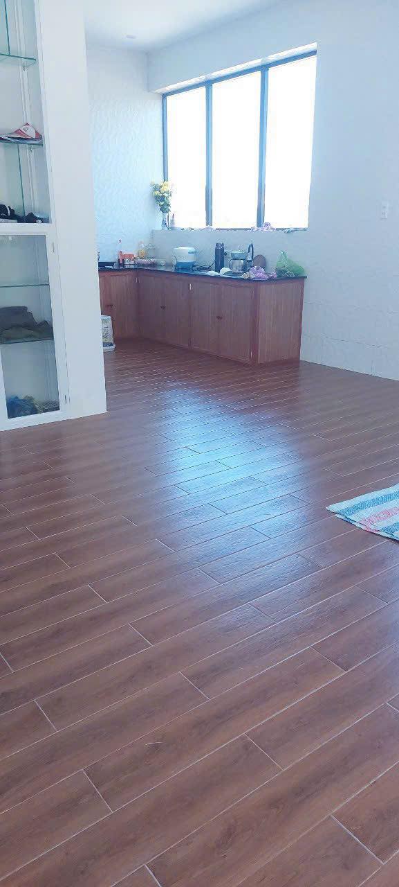 Bán Nhà Sổ Riêng XD – 7 Phòng Ngủ – Gần Chợ Ngô Quyền, Đà Lạt