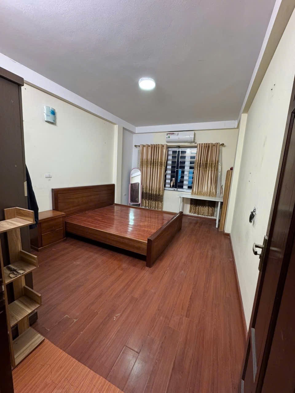 Cho thuê nhà nguyên căn ở Phú Đô, Nam Từ Liêm 33m x 5T, 3PN4WC giá 11 triệu 3