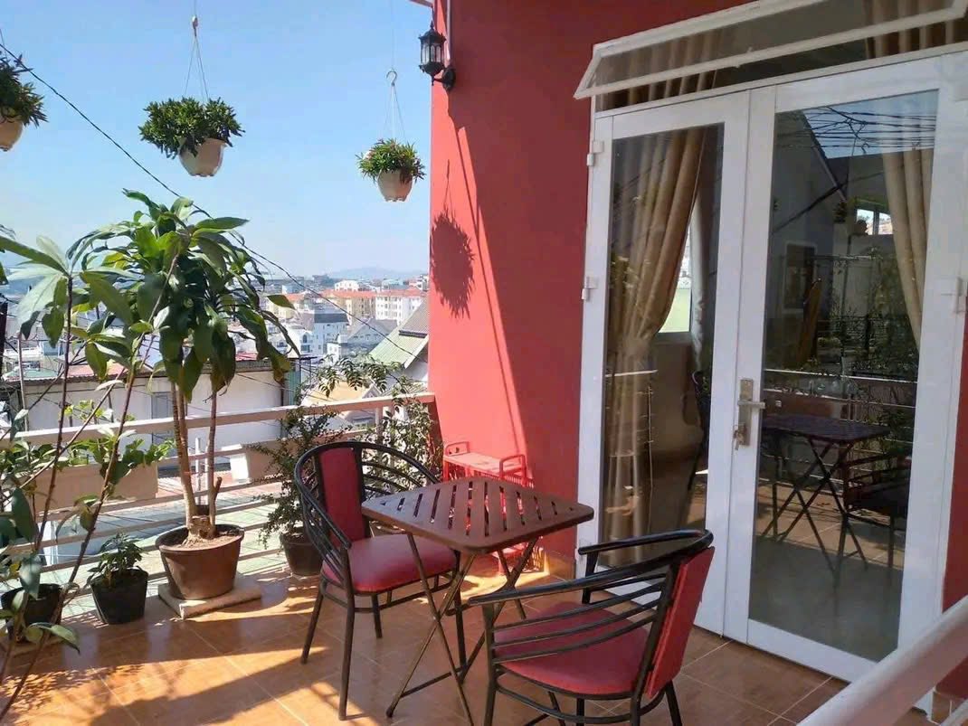 GIẢM GIÁ BÁN GẤP CHỈ 4,35 TỶ NHÀ LÔ GỐC 2 MẶT TIỀN – SỔ RIÊNG XÂY DỰNG 2