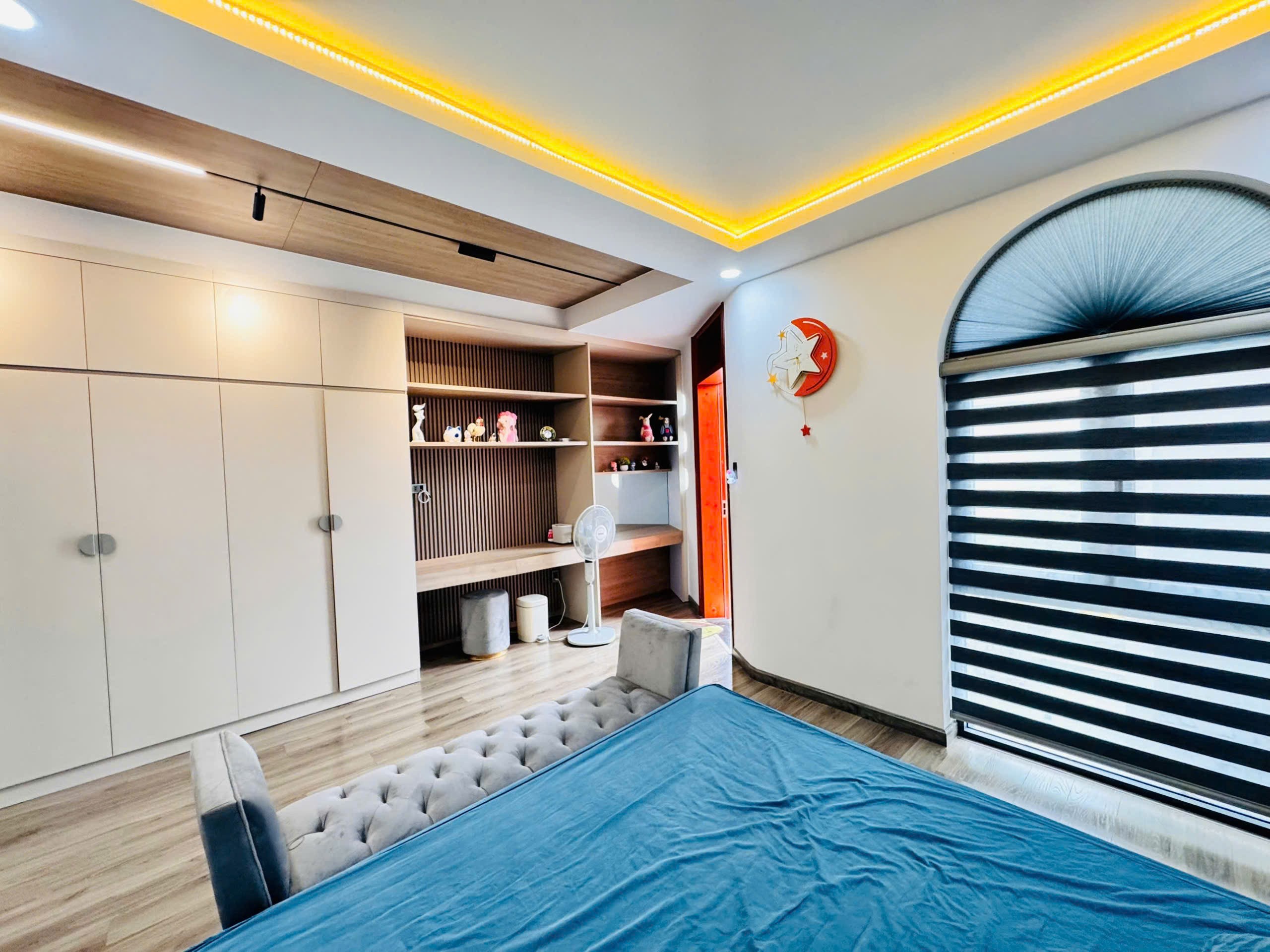 Bán gấp nhà mặt tiền Phạm Ngọc Thạch, Nha Trang - 7 Tầng Thang Máy - Cách biển 300m 3