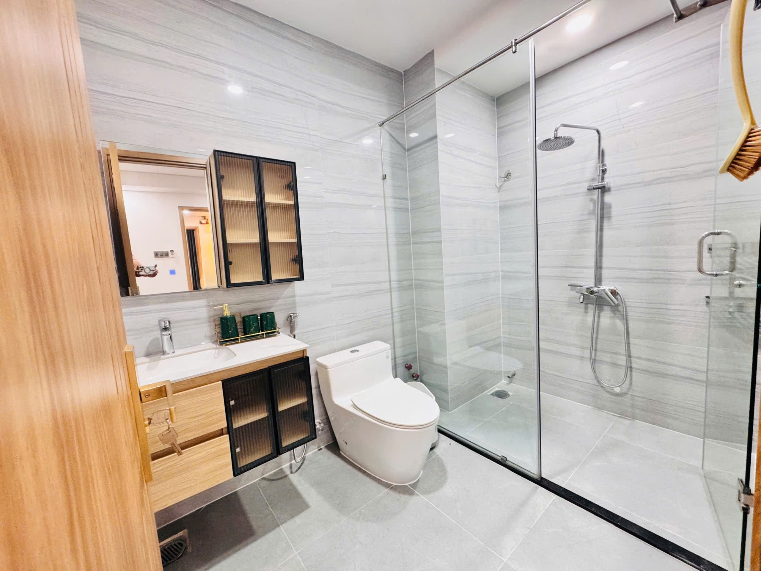 Bán gấp nhà mặt tiền Phạm Ngọc Thạch, Nha Trang - 7 Tầng Thang Máy - Cách biển 300m 5