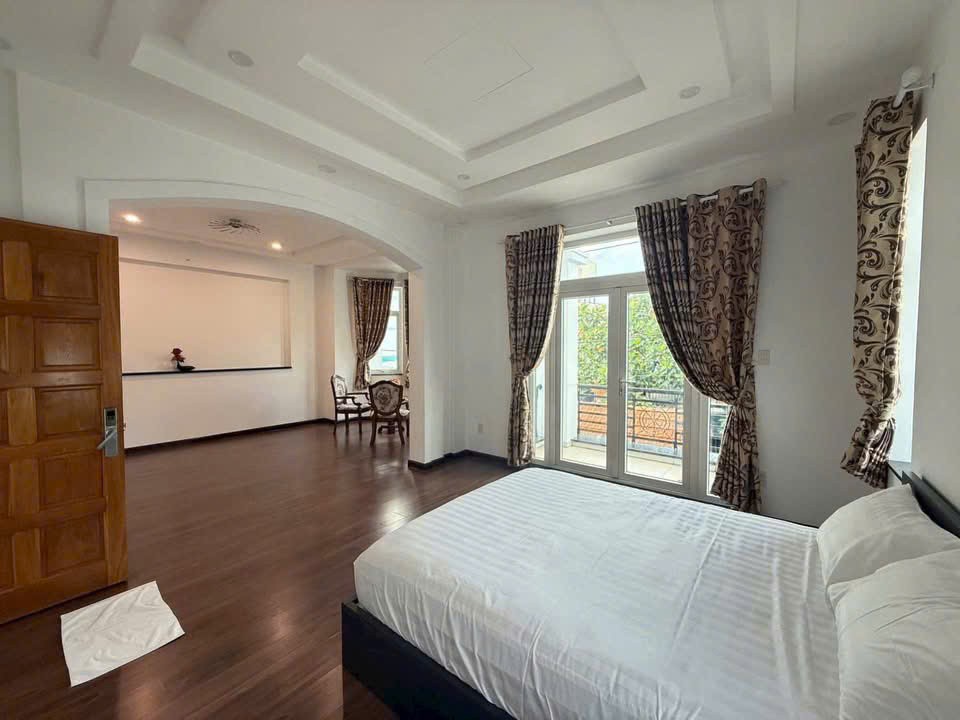 Cho thuê Biệt thự đường 4, Phường Hiệp Bình Phước, Diện tích 300m², Giá 35 Triệu/tháng 3