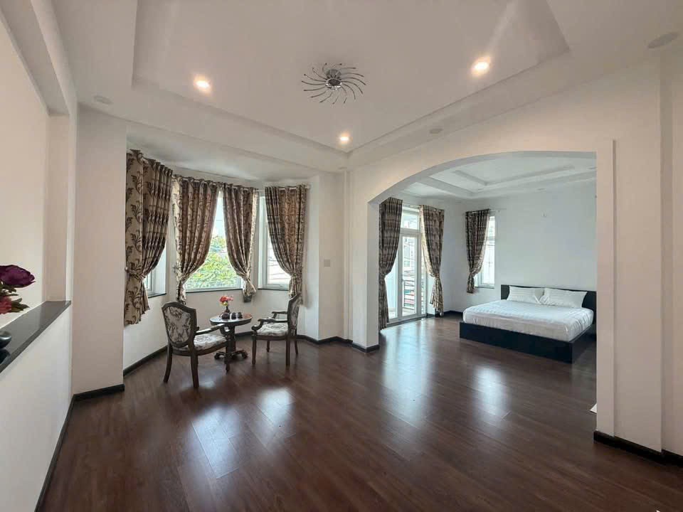 Cho thuê Biệt thự đường 4, Phường Hiệp Bình Phước, Diện tích 300m², Giá 35 Triệu/tháng 4