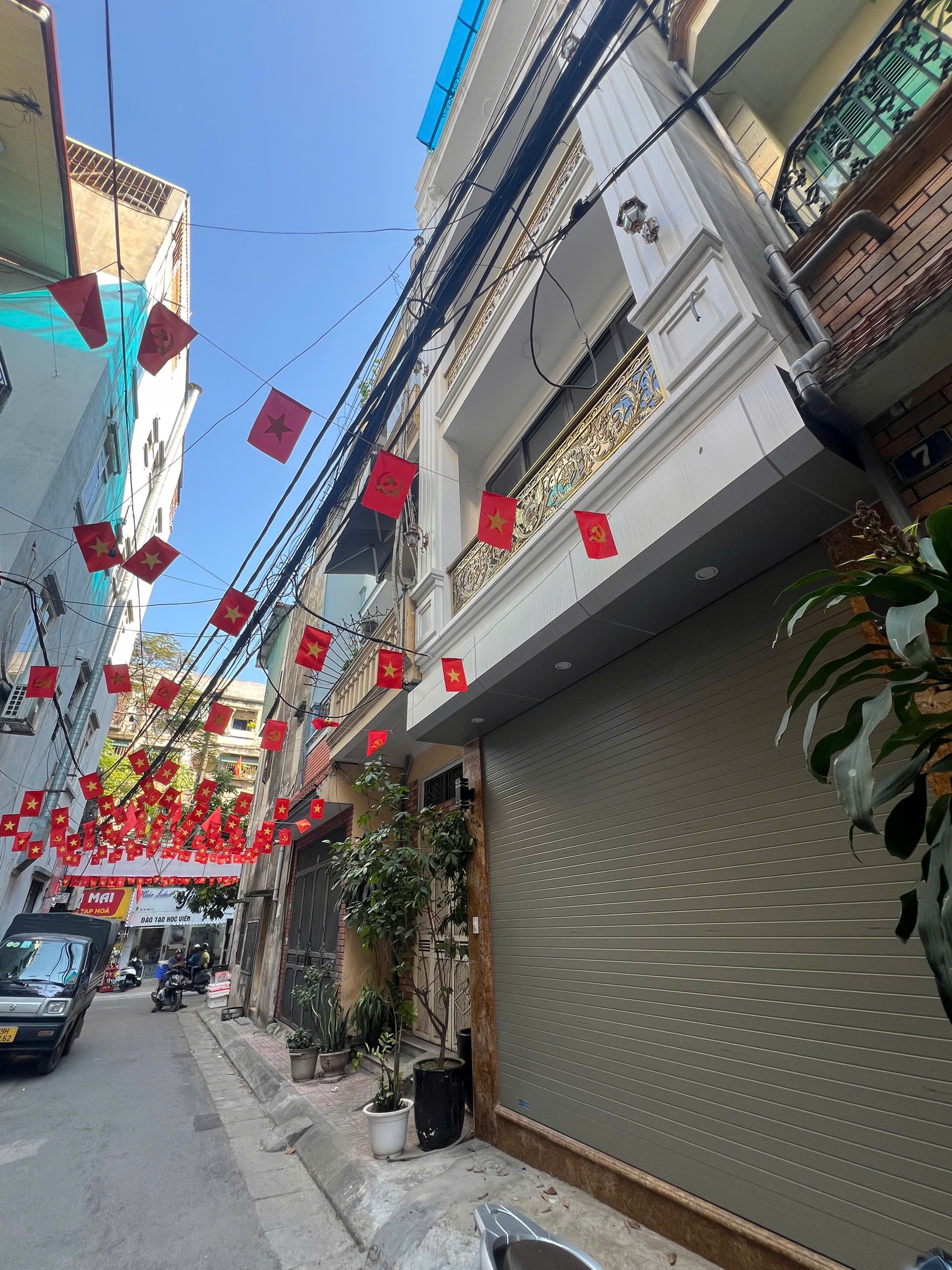 Cho thuê nhà 8/3, Hai Bà Trưng NHÀ MỚI - THANG MÁY - Ô TÔ 52m x 5T giá 30 triệu 6